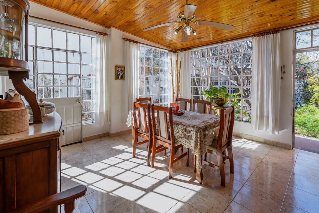 Two Benefits of Adding a Sunroom in Pasadena, CA