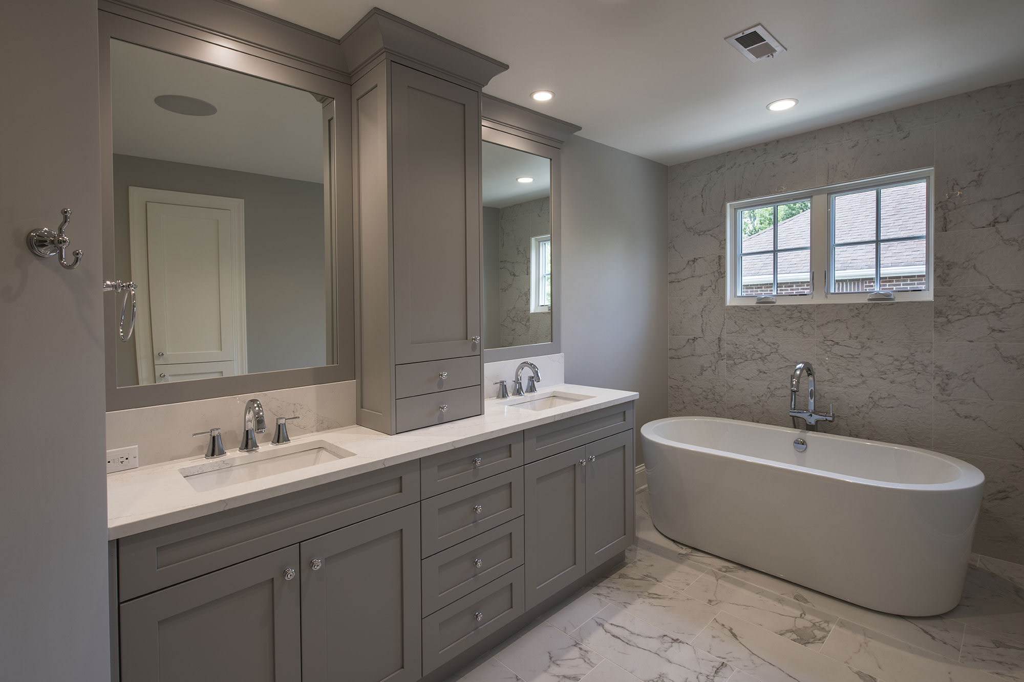 Bathroom Remodeling Contractor in Beverly Hills CA