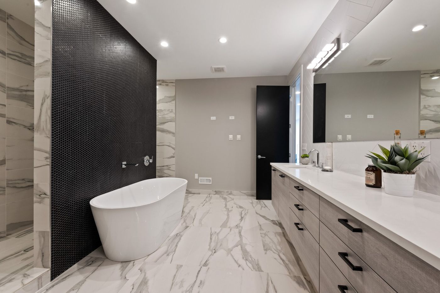 Bathroom Remodeling Contractors in Culver City CA