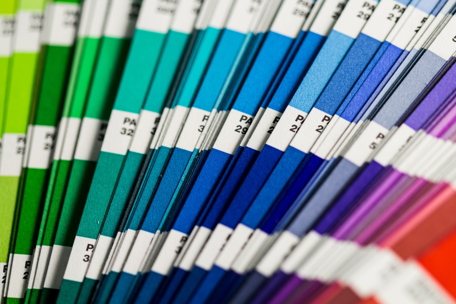 How to Pick the Right Paint Color for Your Remodel in Glendale, CA
