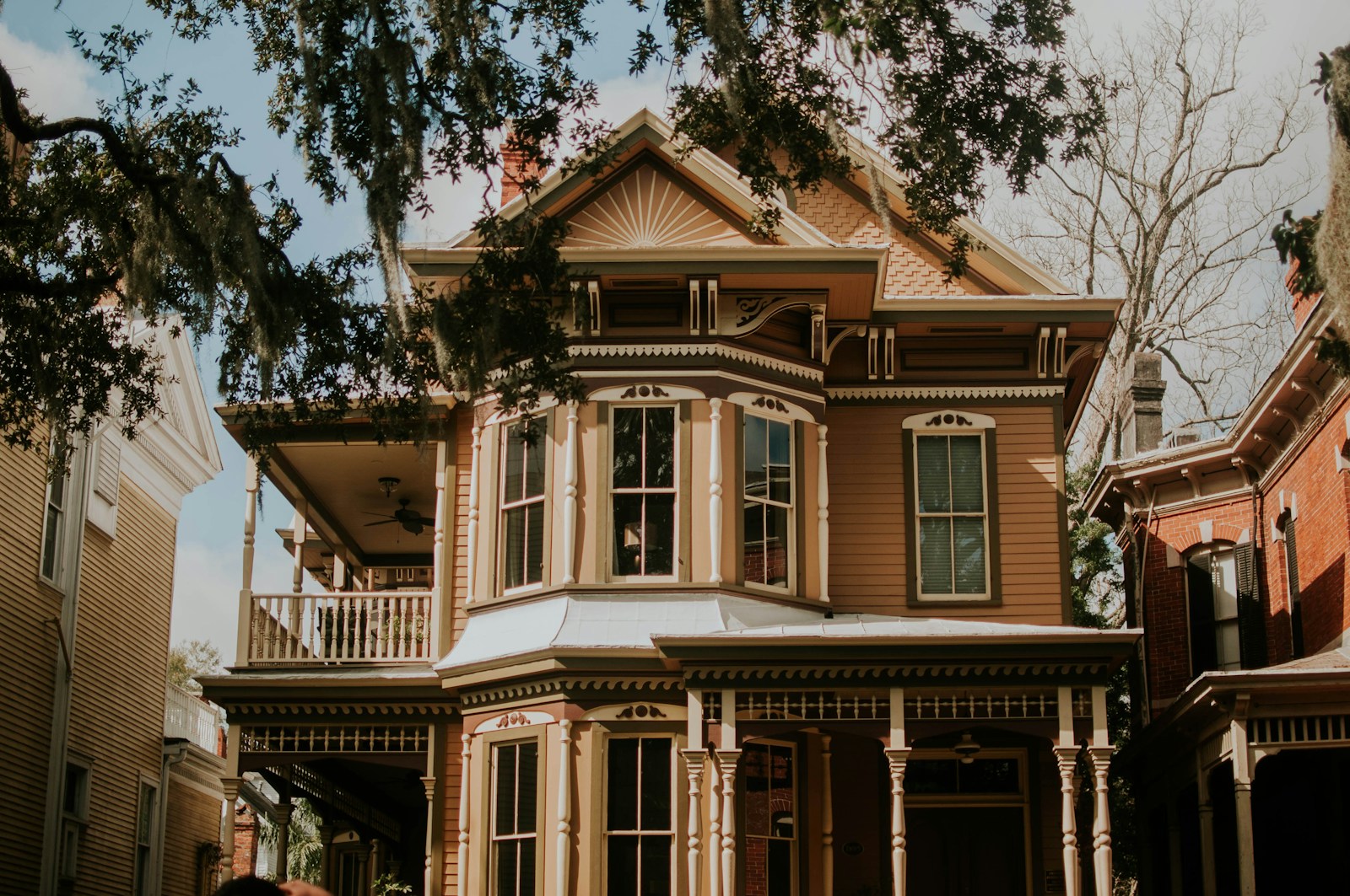 General Remodeling Tips to Preserve Your Historic Los Angeles Home